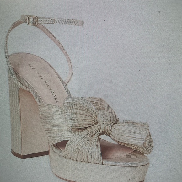 Loeffler Randall Natalia Platinum Platform Bow Heel Loeffler Randall Natalia Platform in Platinum NWOB Size 6.5